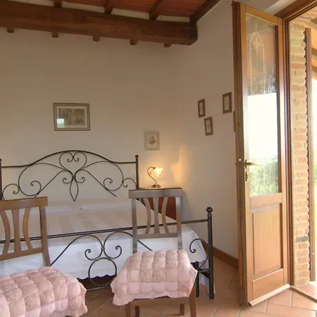 Vila Cantagallina Sleeps 12 With Pool And Wifi Villastrada (Umbria)