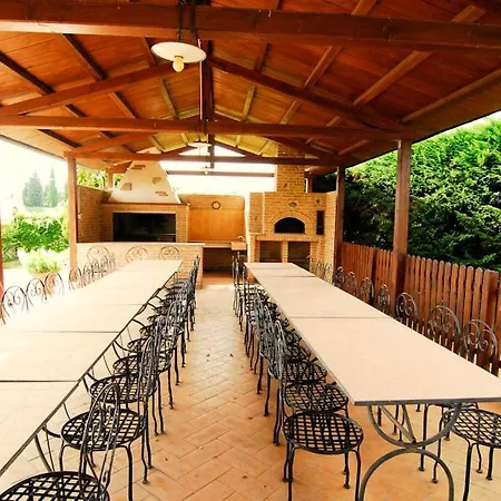 Cantagallina Sleeps 12 With Pool And Wifi * Villastrada (Umbria)